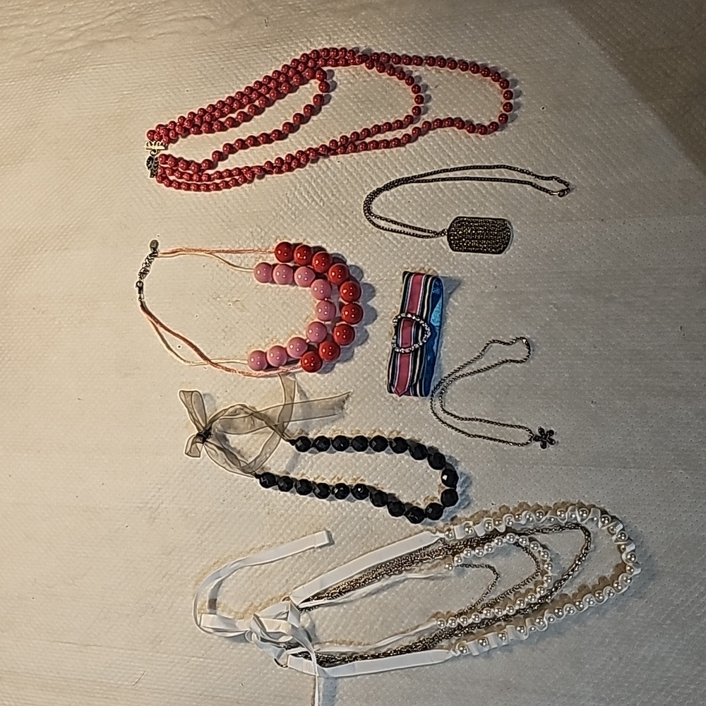 Jewelry - Picture 2 of 11
